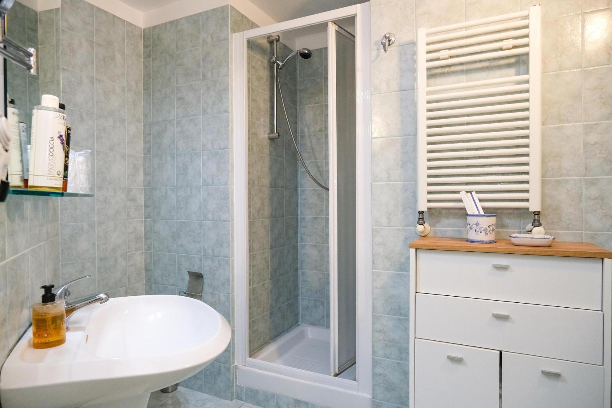 Apartament Domus Lilium Rzym Zewnętrze zdjęcie