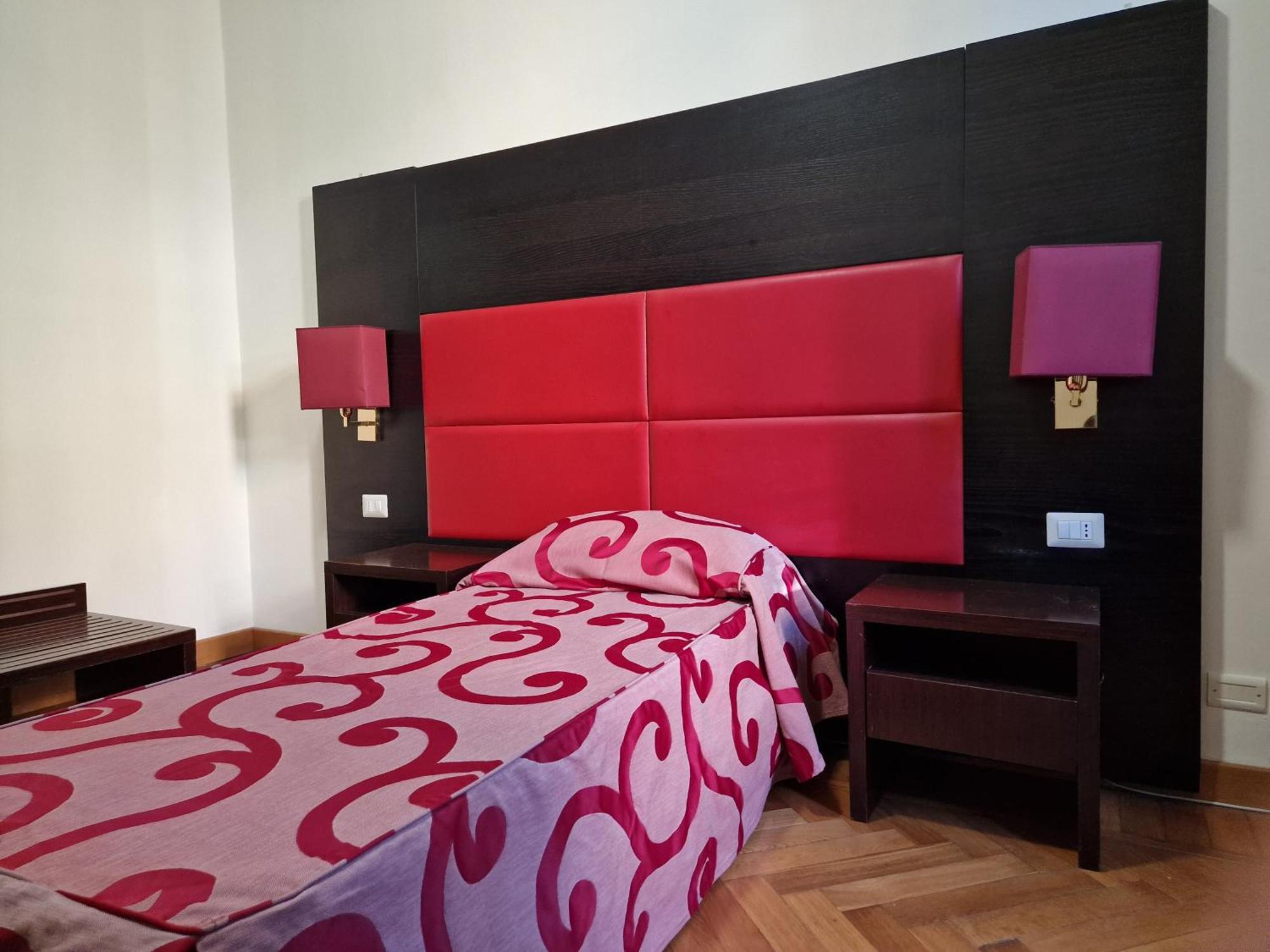 Apartament Domus Lilium Rzym Zewnętrze zdjęcie